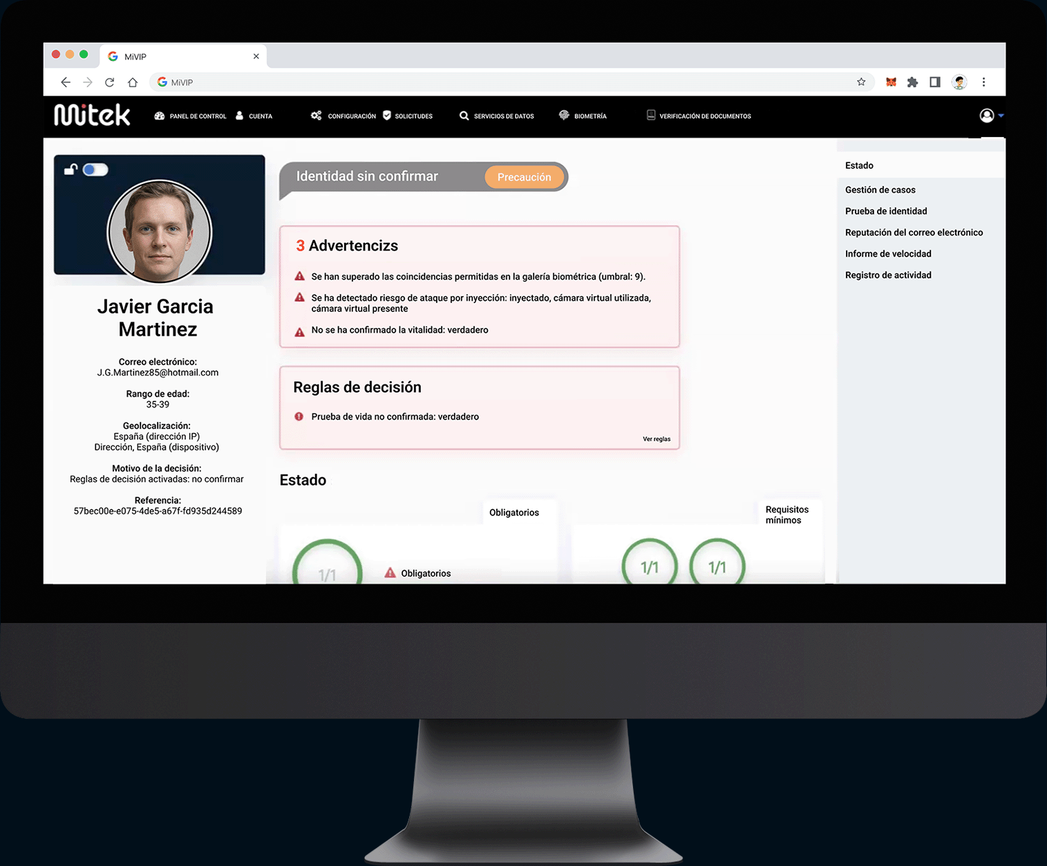 Panel de control de Mitek MiVIP mostrando el resultado "Identidad sin confirmar" con estado de precaución, tres advertencias (coincidencias biométricas superadas, riesgo de ataque por inyección y prueba de vida no confirmada) y los datos del perfil de Javier García Martínez.